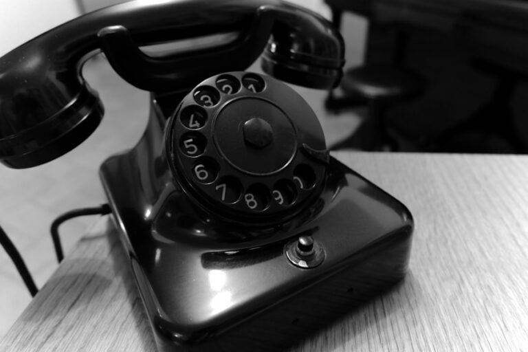 Photo "866 Area Code Scam Calls: How to Identify and Block Them"