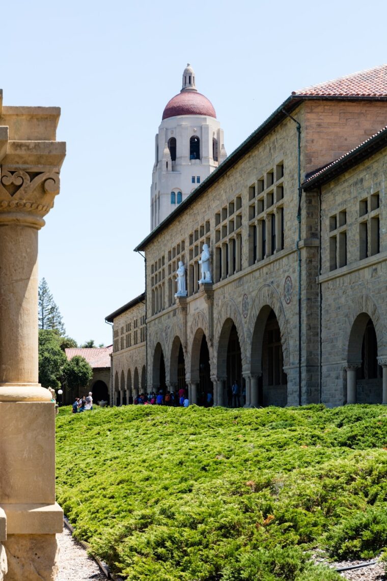 Photo List of Colleges with Tuition Guarantees for 4 Years