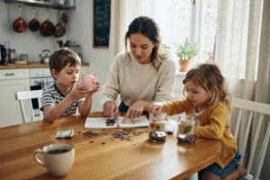 How to Teach Your Kids About Money: A Practical Guide for Parents